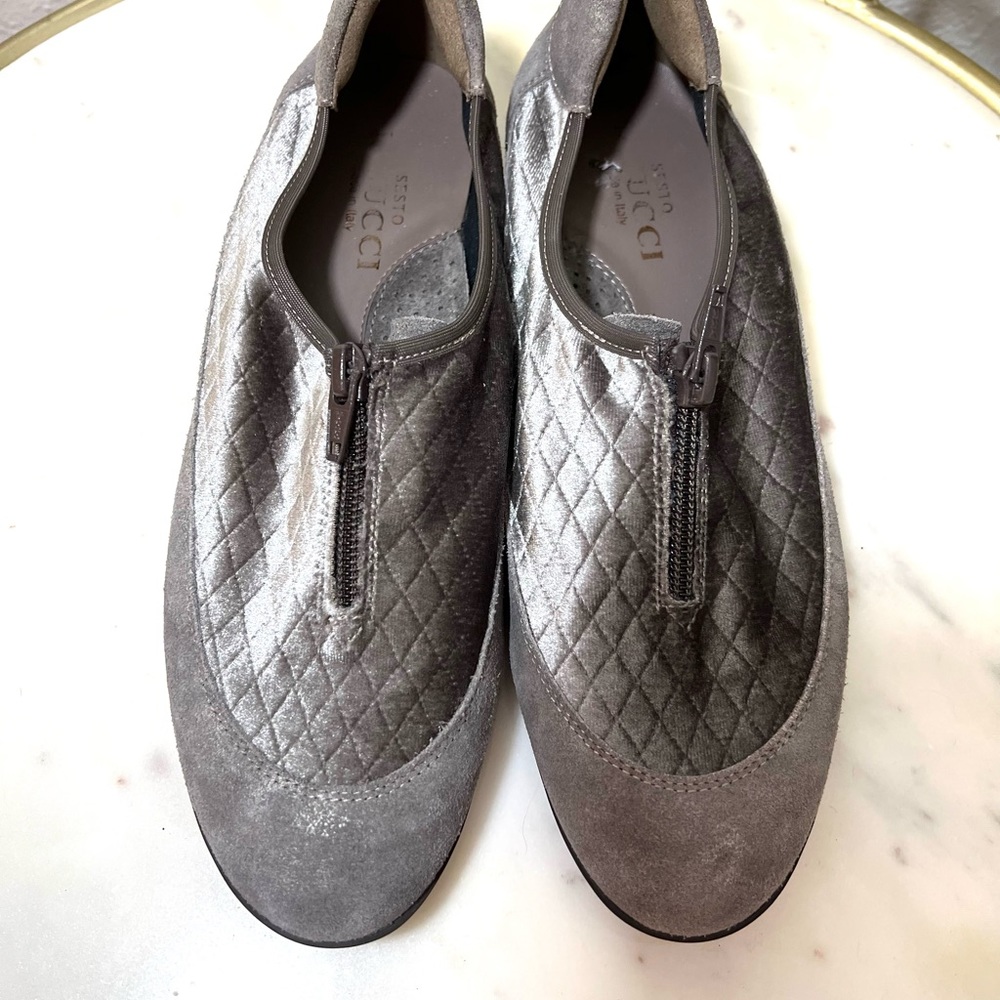 Sesgo Meucci loafers silver color size 8.5 M